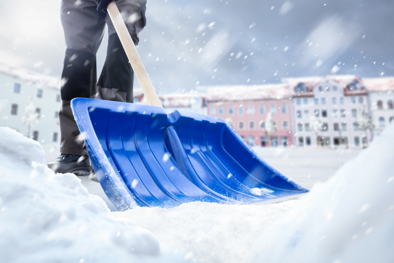 Hausmeisterservice Ebersberg Bauer Winterdienst, Schneeräumarbeiten